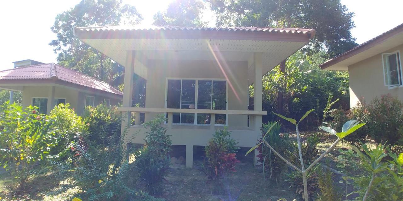 Baansukjai Bungalows ラノーン エクステリア 写真